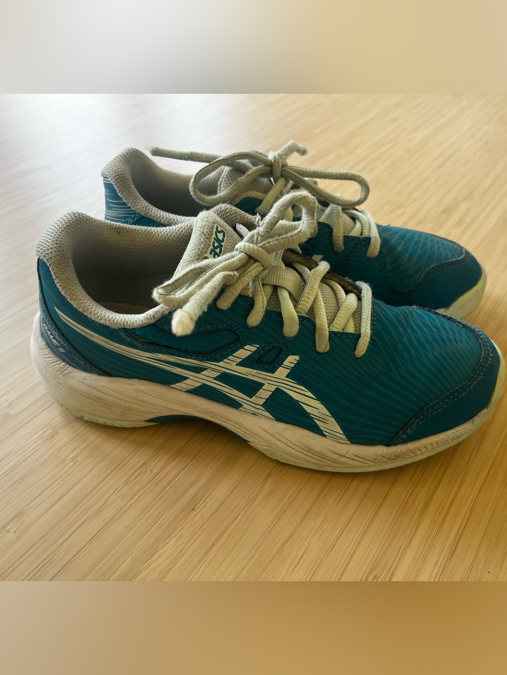 ASICS Teal and White Tennis Shoes